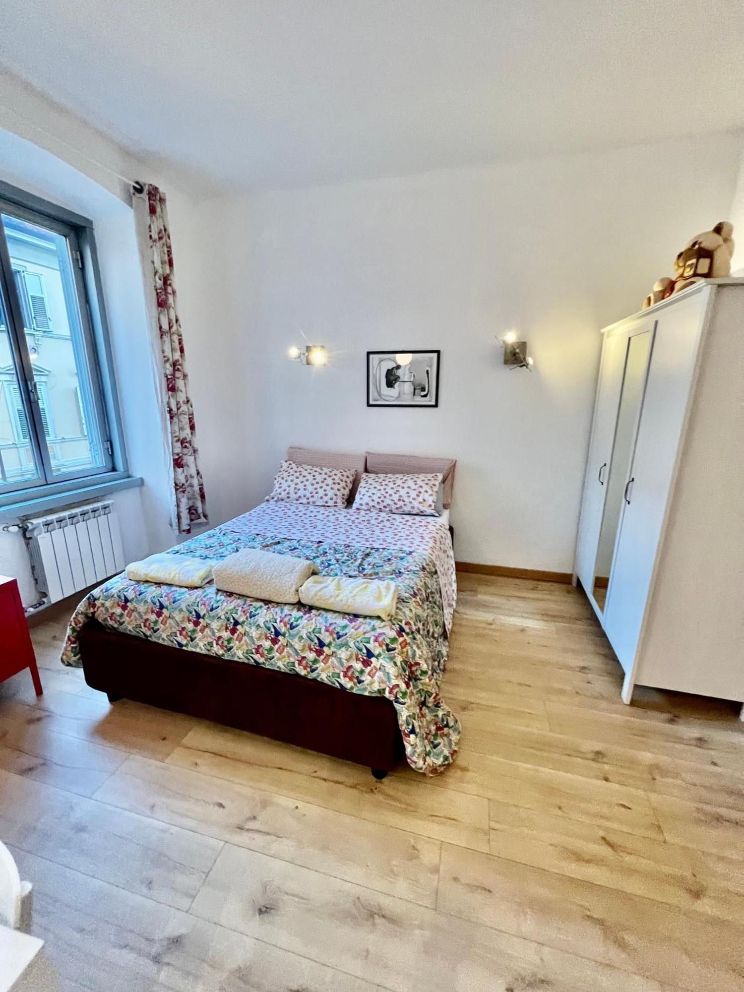 Alla Scalinata Del Teatro Rossetti Confort Suites Parcheggio Trieste Eksteriør bilde